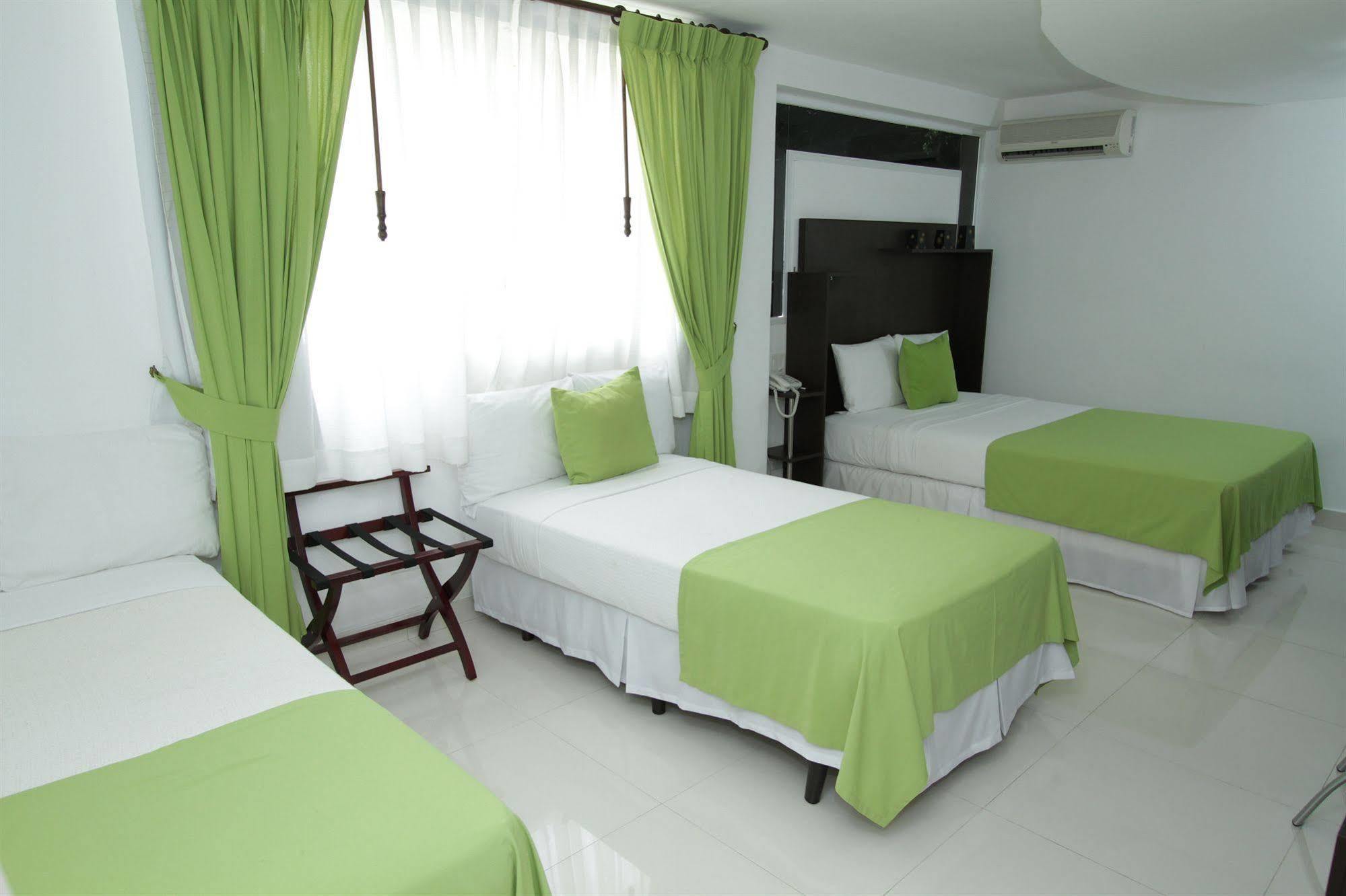 Az Hotel And Suites ปานามาซิตี้ ภายนอก รูปภาพ