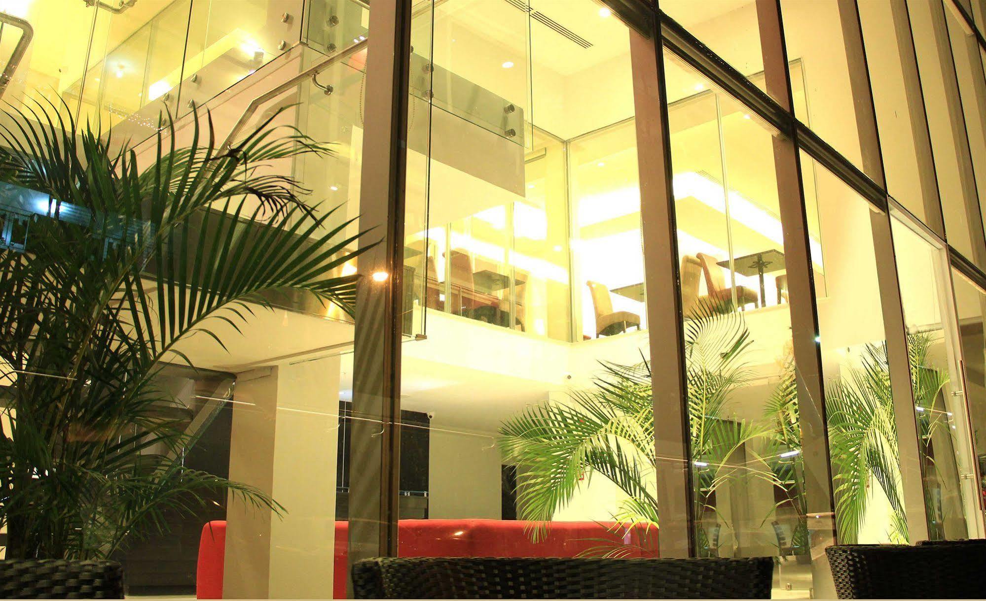 Az Hotel And Suites ปานามาซิตี้ ภายนอก รูปภาพ