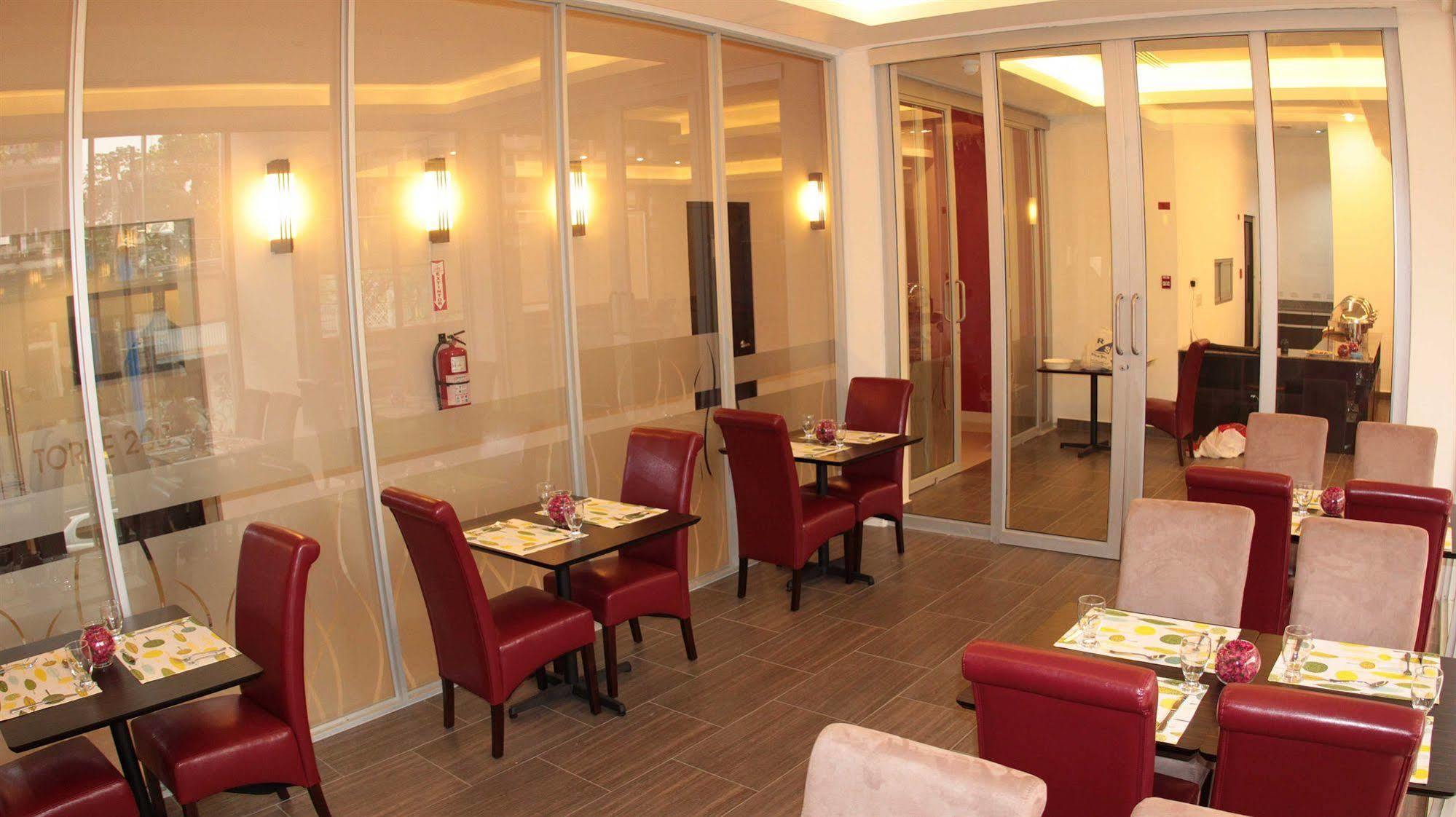 Az Hotel And Suites ปานามาซิตี้ ภายนอก รูปภาพ